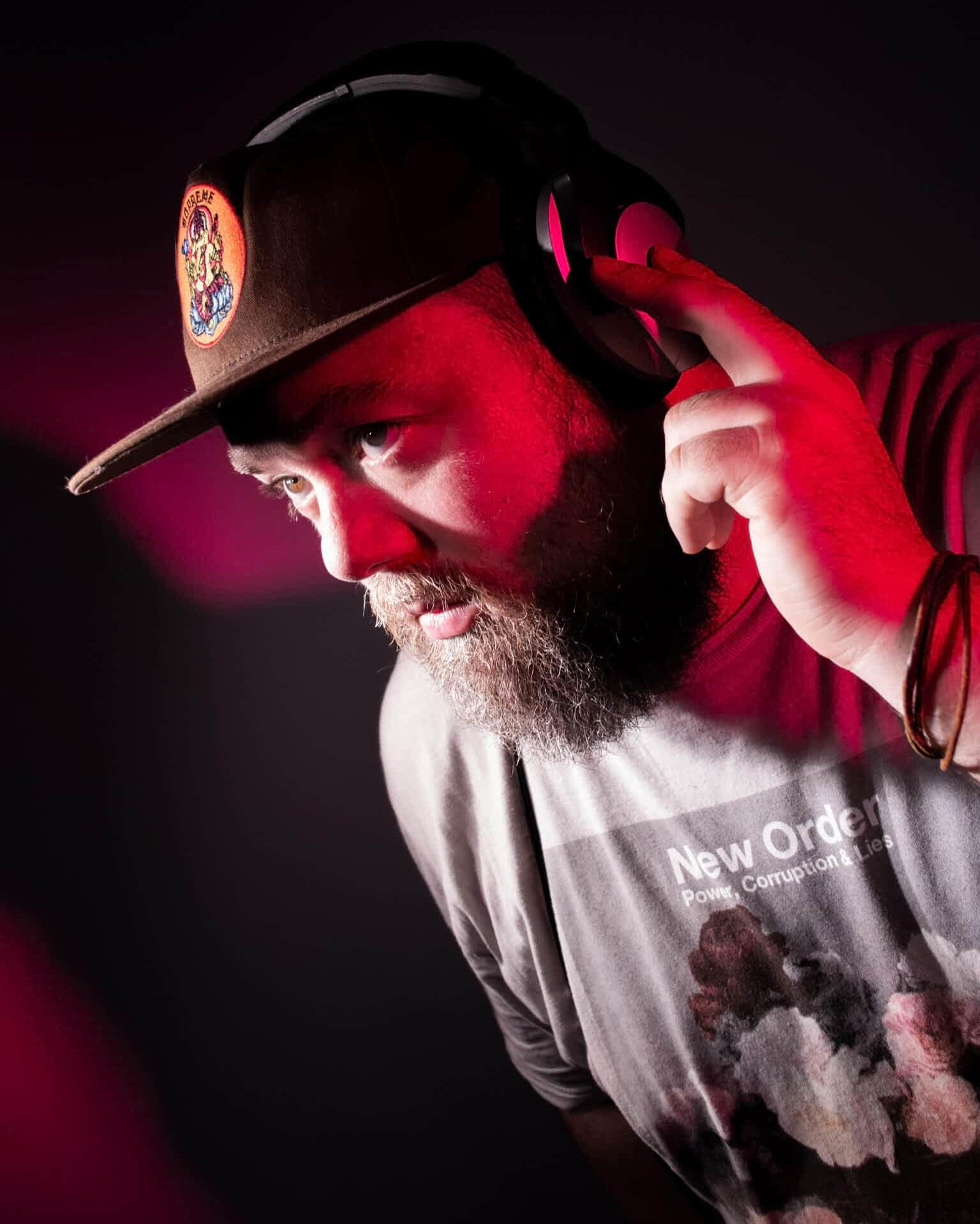 Laundronauts: Noel Brown, Lead Executive Producer iHeart Media